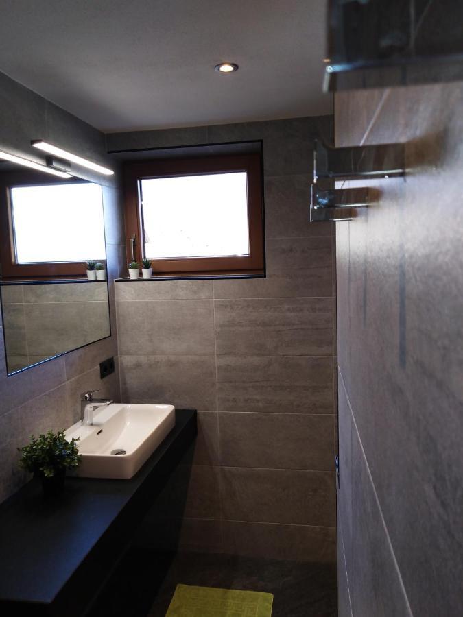 Rima Apartments Хипах Екстериор снимка